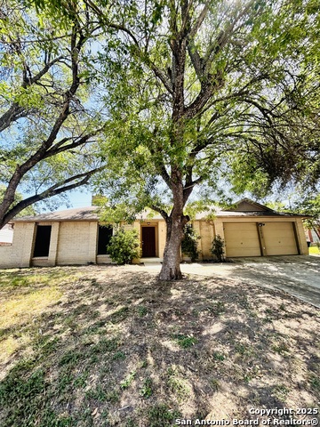 14810 Ridge Hill Dr.